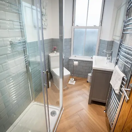 Luxury Pet-Friendly 3 Bed Retreat In Central Bowness With Copper Roll-Top Bath & Sun Terrace Exterior photo